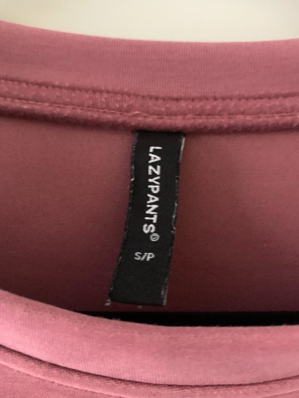 Cozy light burgundy crewneck - Picture 3 of 3